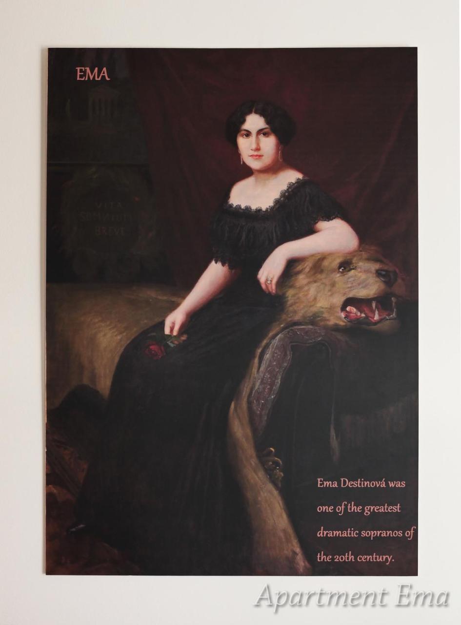 Prague Women'S Hall Of Fame Buitenkant foto